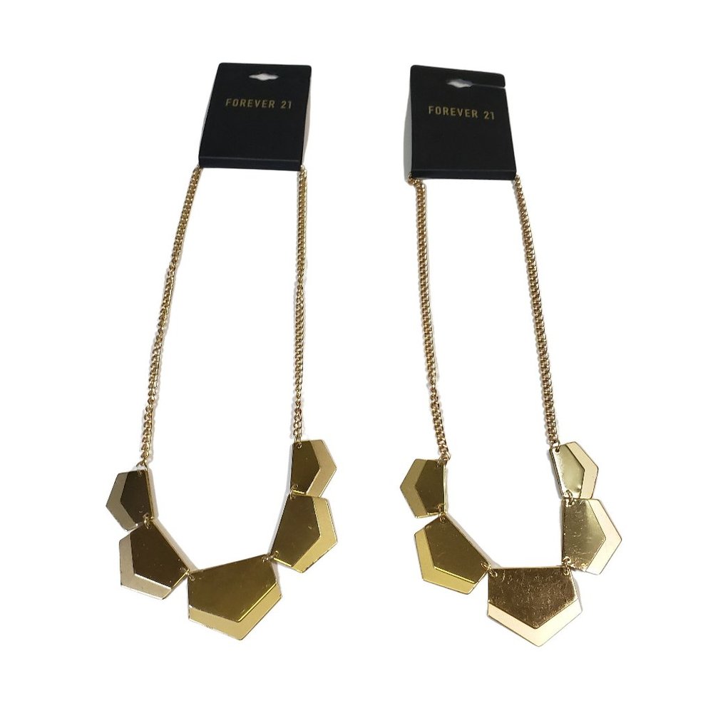 🌹Forever 21 Matte Gold Necklace Trendy Jewelry for Any Outfit🌹
